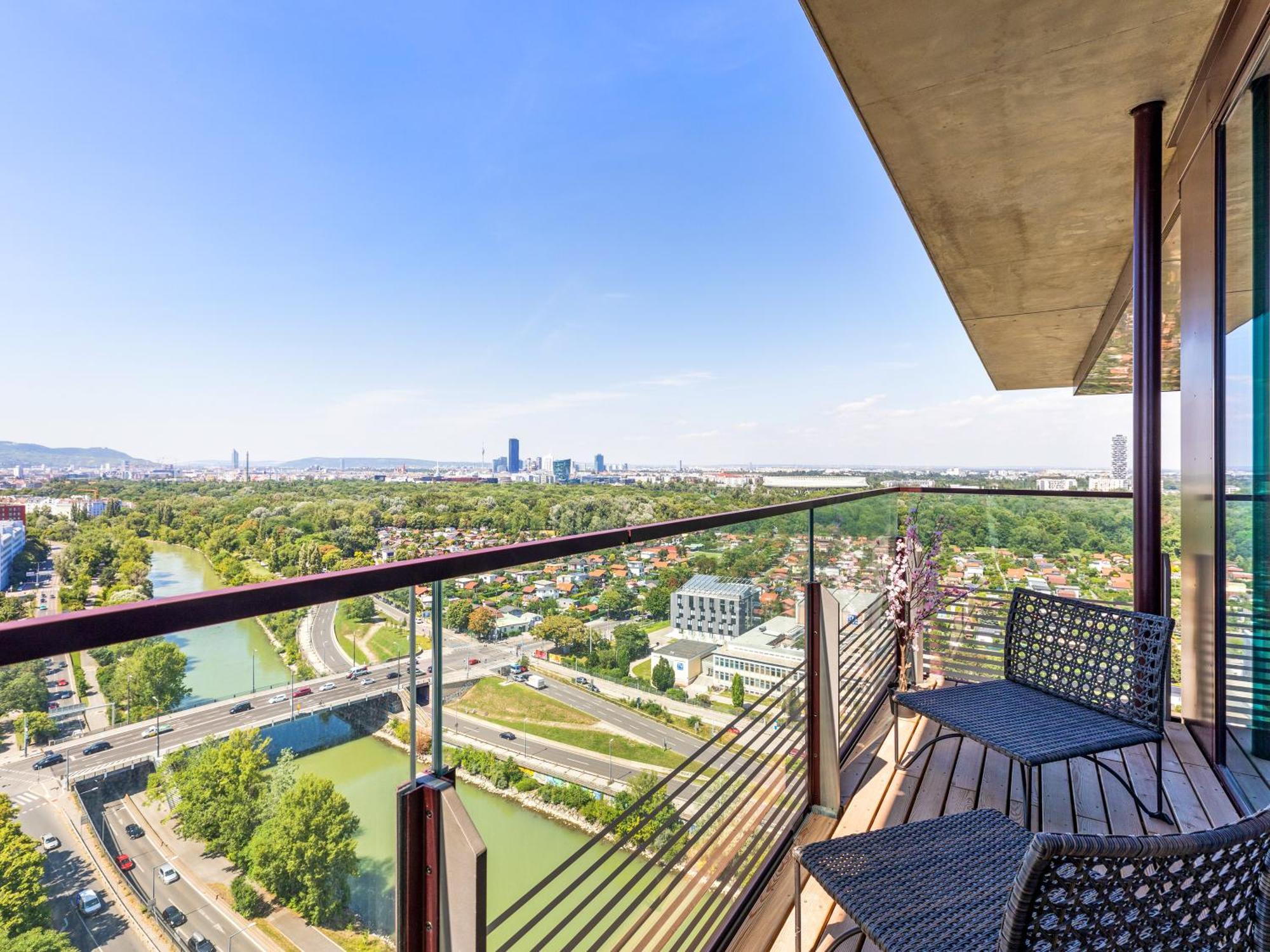 Sky9 Apartments District 3 Вена Экстерьер фото