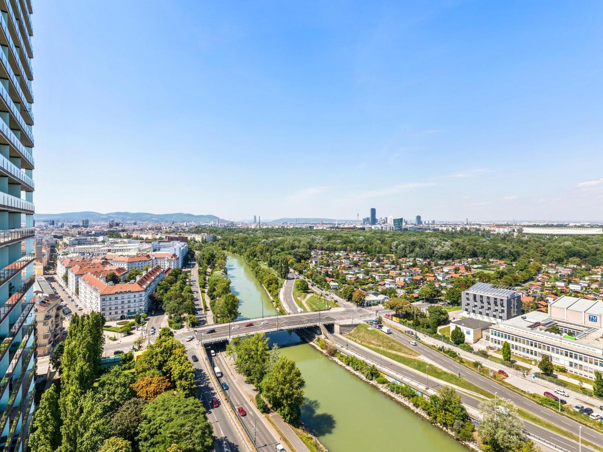 Sky9 Apartments District 3 Вена Экстерьер фото